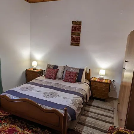 Vakantiehuis Messavrisi By Mps