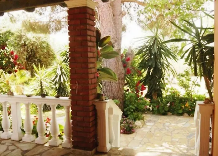 Messavrisi By Mps Ferienhaus Halikounas