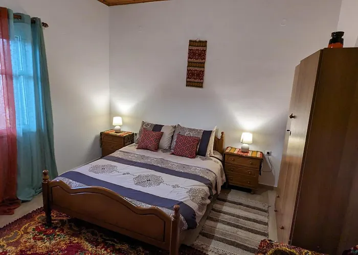 Vakantiehuis Messavrisi By Mps